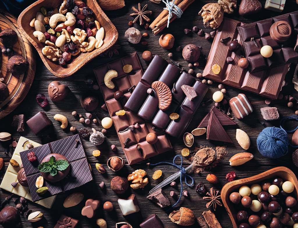 Chocolate Paradise (2000pc)– Brighten Up Toys & Games